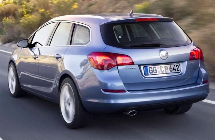 Opel Astra Sport Tourer preferat