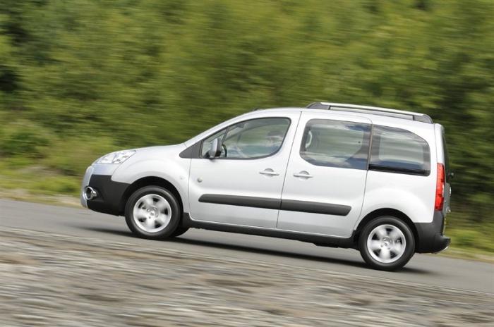 Noua generație de autoturisme Peugeot Partner: specificații tehnice și nu numai