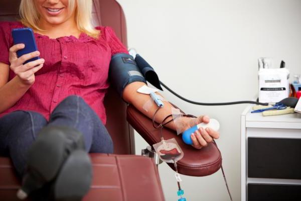 Aflăm dacă este posibil să donezi sânge în timpul menstruației